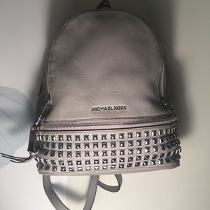 Michael Kors Rhea Grey Studded Backpack 😱😱